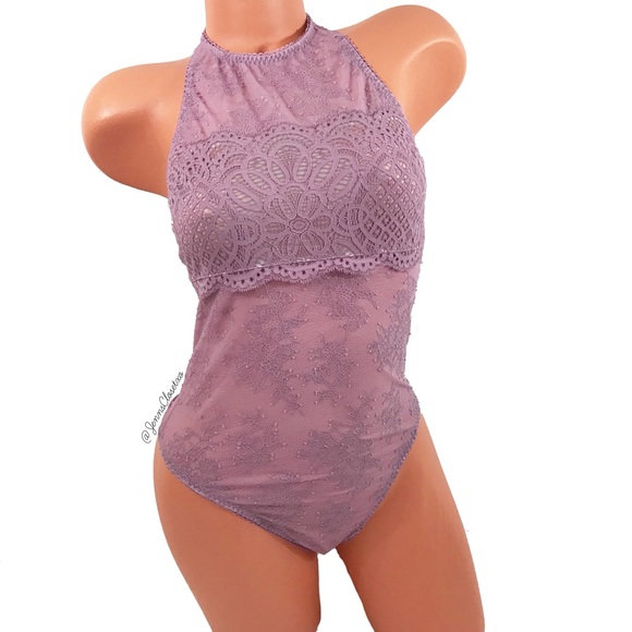 •Victoria’s Secret• Crotchet Lace High Neck Teddy - Picture 2 of 5